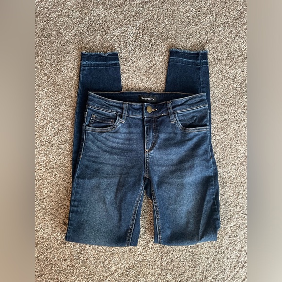 Prosperity Jeans - Picture 1 of 3